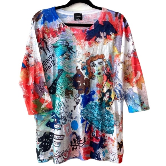 INOAH Tops - INOAH Colorful Whimsical Abstract Faces Women Scribbles Graphic Print Tunic, M